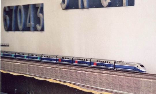 Au passage d'un TGV Duplex